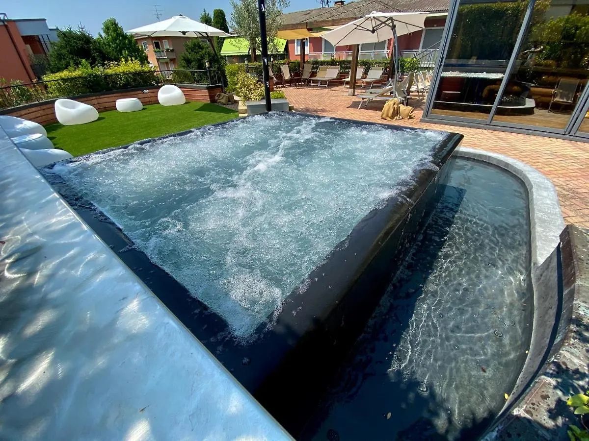 ***  Admiral Hotel Villa Erme Desenzano del Garda Italy