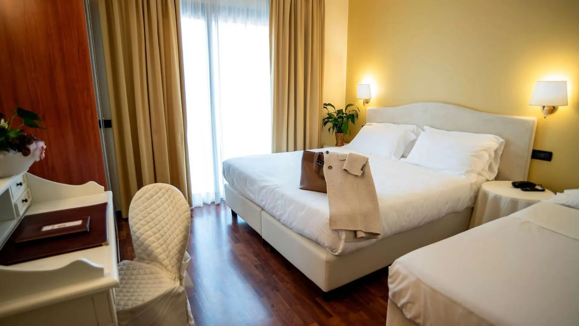 Admiral Hotel Villa Erme Desenzano del Garda