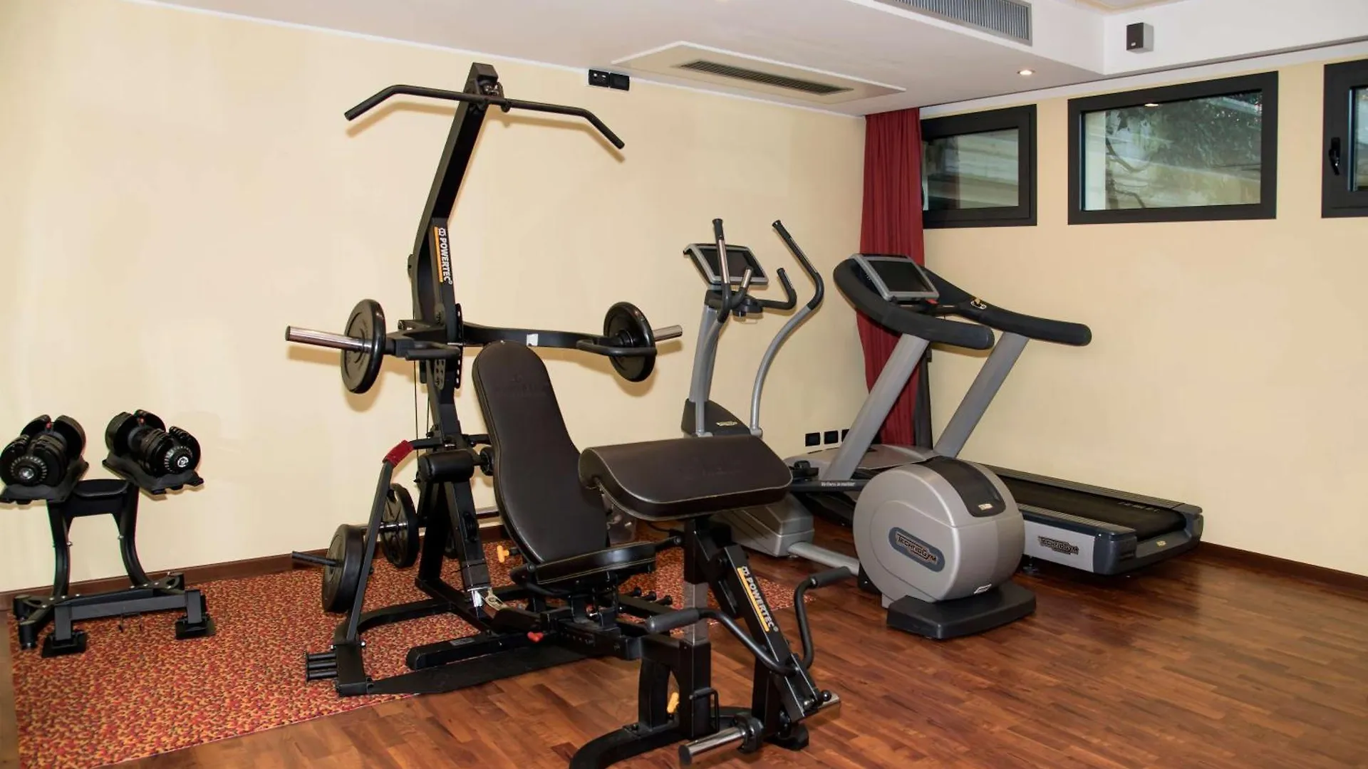 Admiral Hotel Villa Erme 데센자노델가르다
